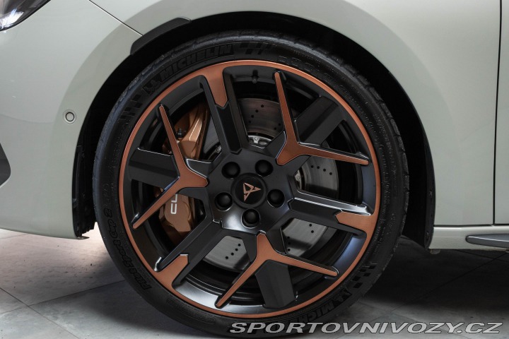 Cupra Leon VZ Extreme REZERVACE 2024