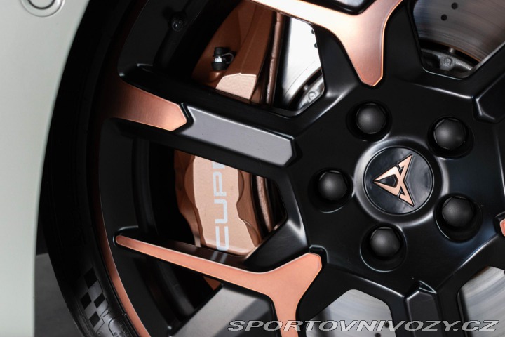 Cupra Leon VZ Extreme REZERVACE 2024