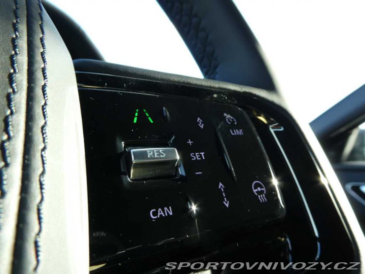 Ostatní značky Ostatní modely Land Rover Range Rover Velar 3,0 Dynamic SE P400e 4x4 2026