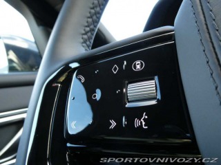 Ostatní značky Ostatní modely Land Rover Range Rover Velar 3,0 Dynamic SE P400e 4x4 2025