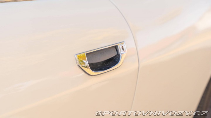 Ostatní značky Ostatní modely Triumph Stag 1977