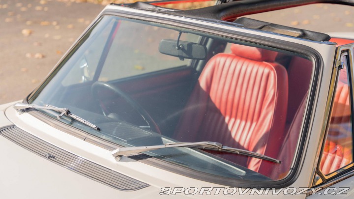 Ostatní značky Ostatní modely Triumph Stag 1977