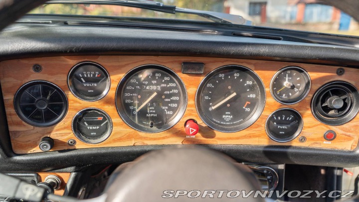 Ostatní značky Ostatní modely Triumph Stag 1977