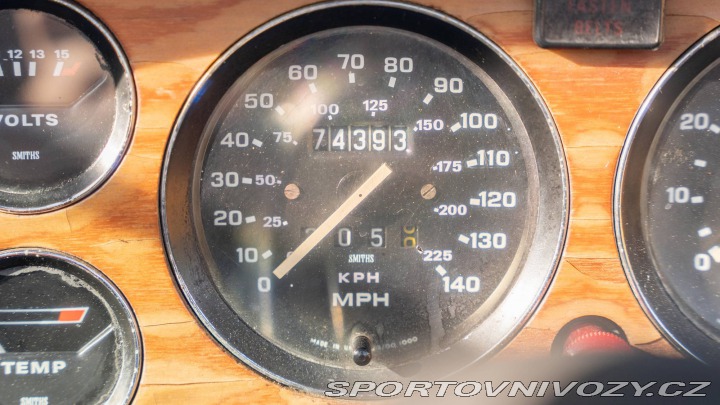 Ostatní značky Ostatní modely Triumph Stag 1977