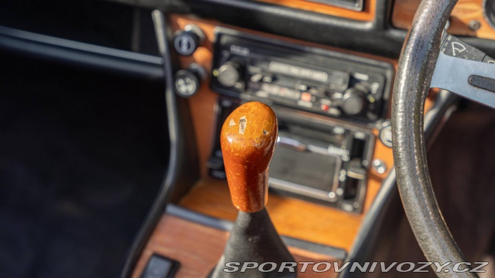 Ostatní značky Ostatní modely Triumph Stag 1977