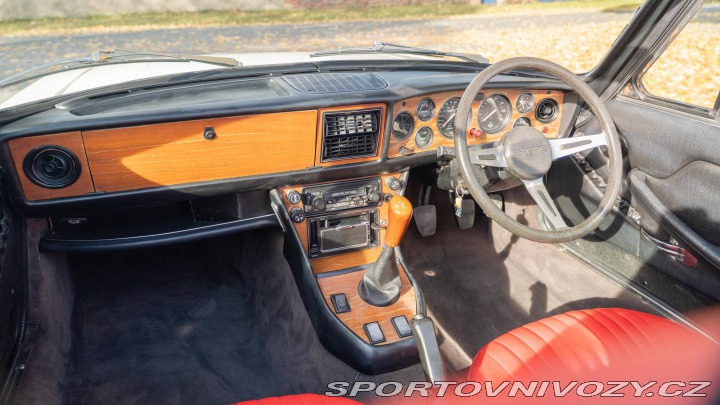 Ostatní značky Ostatní modely Triumph Stag 1977