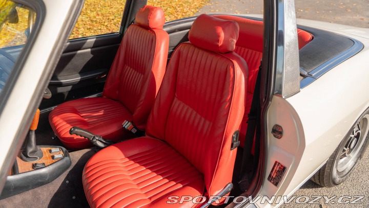 Ostatní značky Ostatní modely Triumph Stag 1977