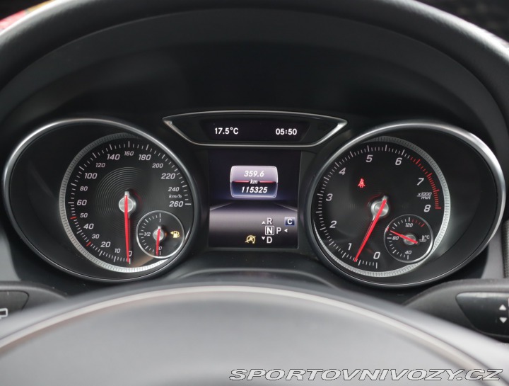 Mercedes-Benz CLA Urban 220 4MATIC 2018