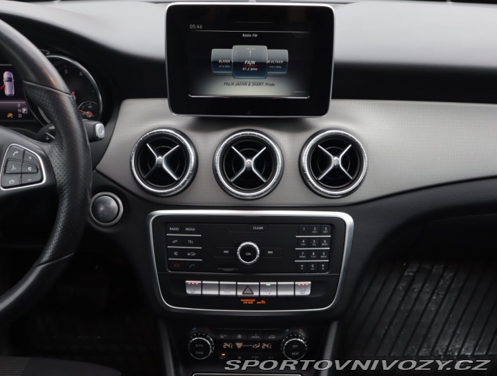 Mercedes-Benz CLA Urban 220 4MATIC 2018