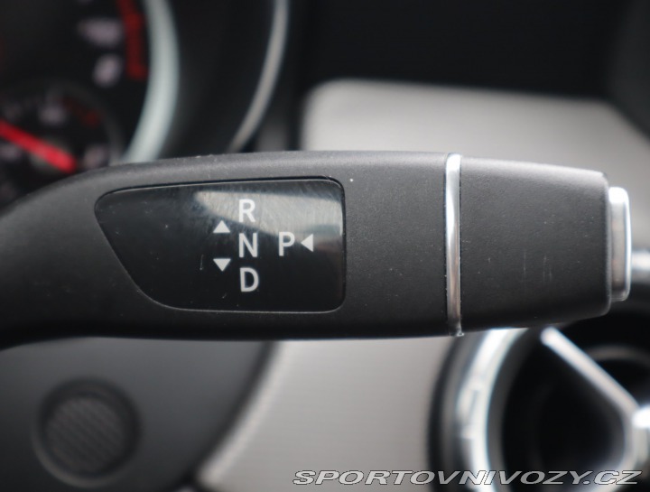 Mercedes-Benz CLA Urban 220 4MATIC 2018