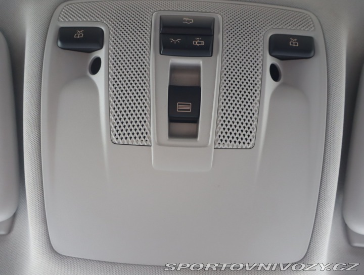 Mercedes-Benz CLA Urban 220 4MATIC 2018