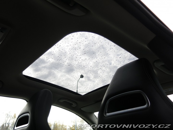 Mercedes-Benz CLA Urban 220 4MATIC 2018