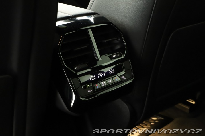 BMW iX Essence + Sport xDrive40 2023