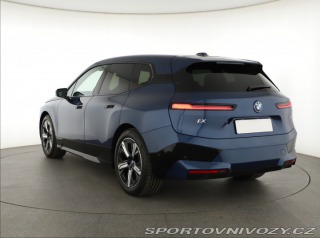 BMW iX Essence + Sport xDrive40 2023