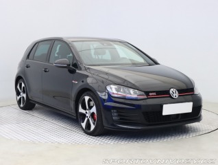 Volkswagen Golf 2.0 GTI