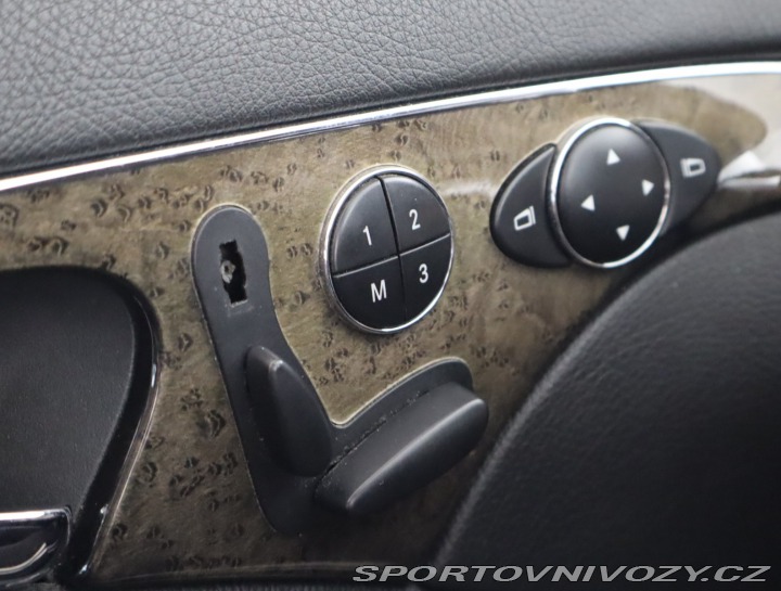 Mercedes-Benz E E 350 4MATIC 2005