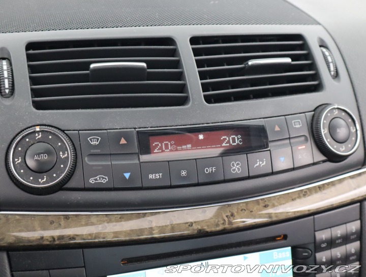 Mercedes-Benz E E 350 4MATIC 2005