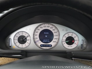 Mercedes-Benz E E 350 4MATIC 2005