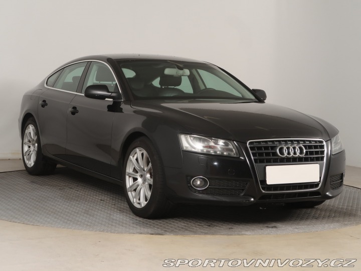 Audi A5 Sport 2.7 TDI 2011
