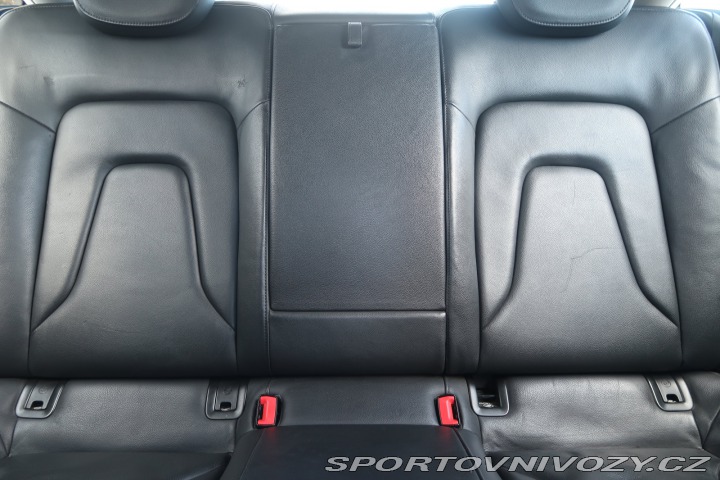 Audi A5 Sport 2.7 TDI 2011