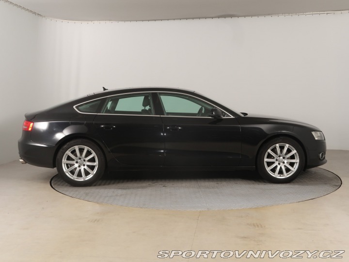 Audi A5 Sport 2.7 TDI 2011