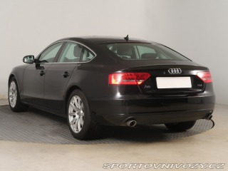 Audi A5 Sport 2.7 TDI 2011