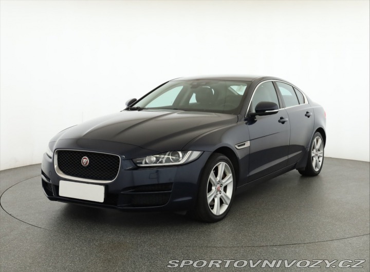 Jaguar XE 20d 2016
