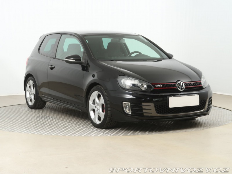 Volkswagen Golf 2.0 GTI
