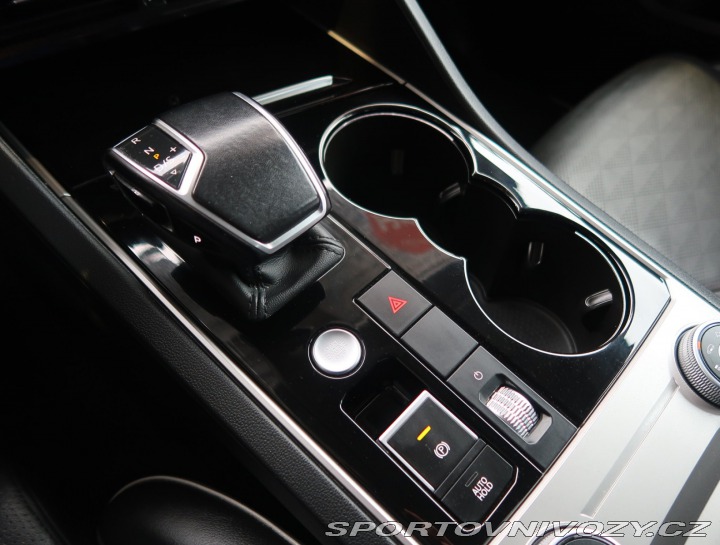 Volkswagen Ostatní modely Touareg Elegance 3.0 TDI 2018