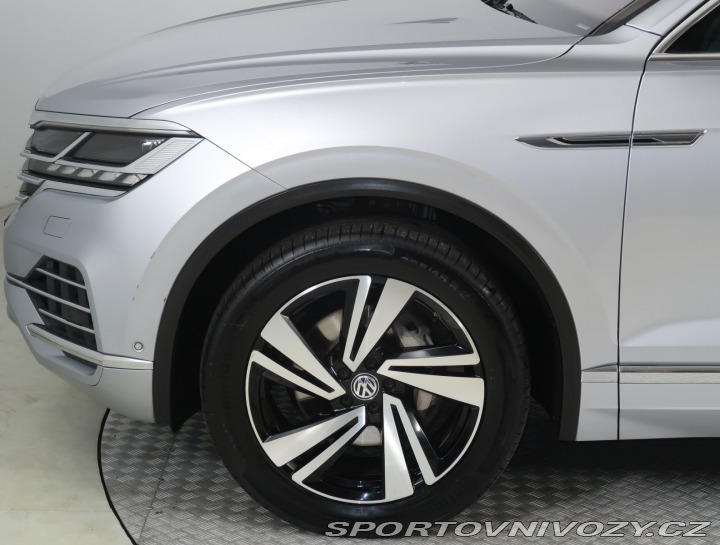 Volkswagen Ostatní modely Touareg Elegance 3.0 TDI 2018