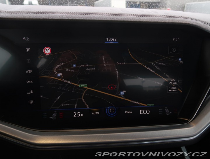 Volkswagen Ostatní modely Touareg Elegance 3.0 TDI 2018