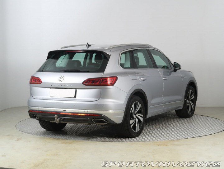 Volkswagen Ostatní modely Touareg Elegance 3.0 TDI 2018