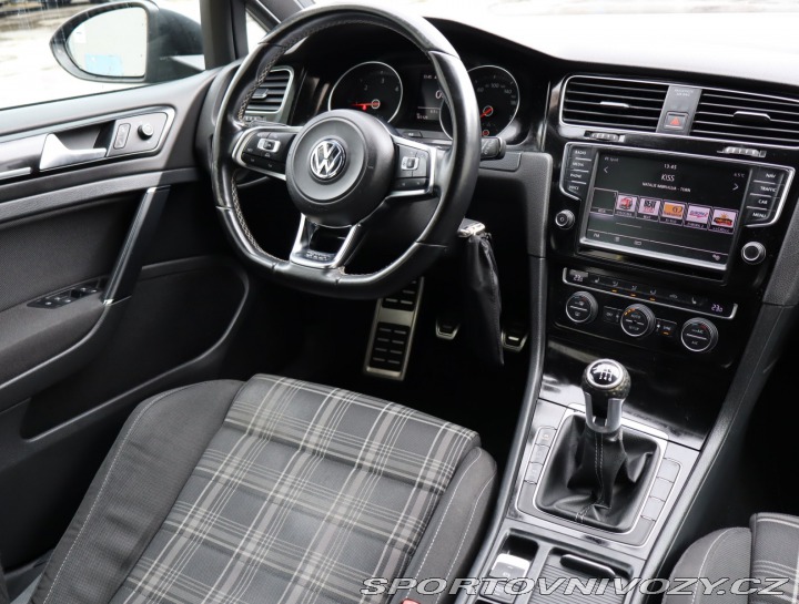 Volkswagen Golf 2.0 TDI GTD 2014