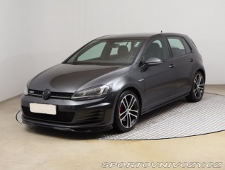 Volkswagen Golf 2.0 TDI GTD 2014
