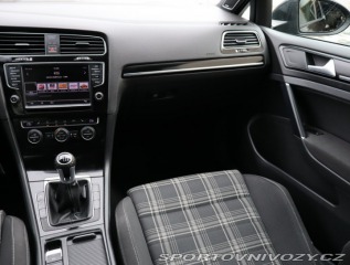 Volkswagen Golf 2.0 TDI GTD 2014