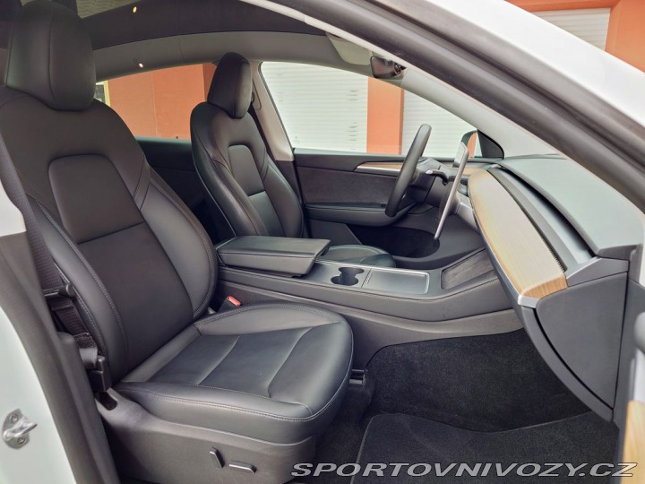 Tesla Model Y Dual Motor Long Range 378 2022