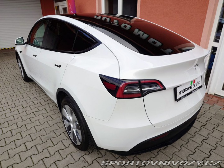 Tesla Model Y Dual Motor Long Range 378 2022