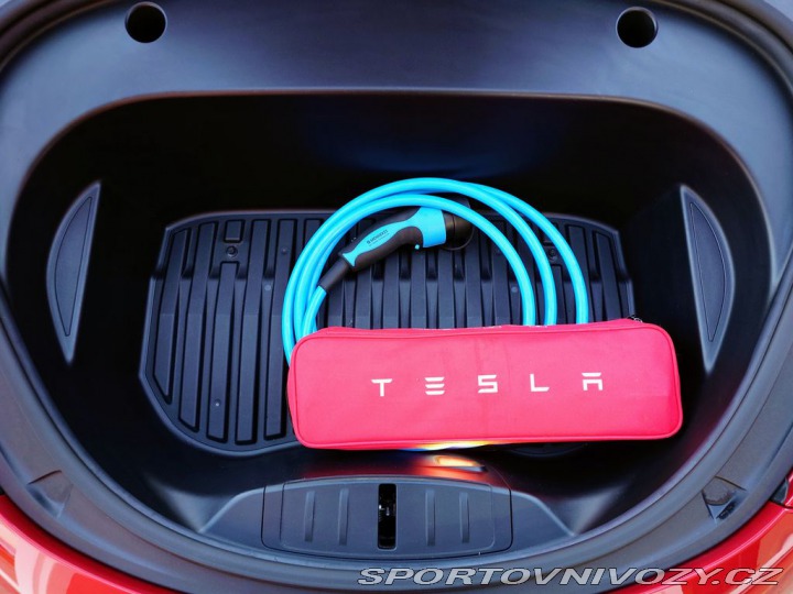 Tesla Model 3 Standard SOH 93,1% 239kW 2021