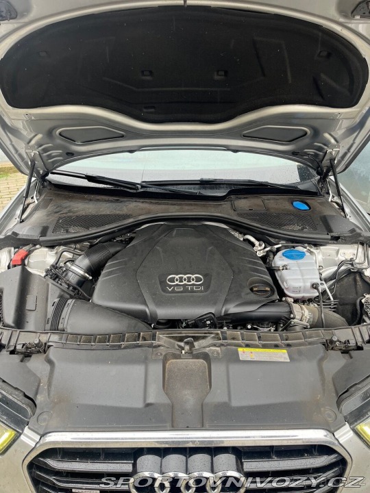 Audi A6 3,0 TDI Quattro, automa 2011