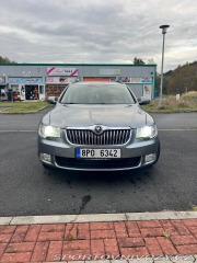 Škoda Superb 2,0   2 2012
