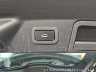 Ostatní značky Ostatní modely Land Rover Range Rover Velar 3,0 2018