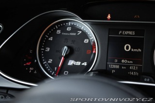 Audi RS4 RS4  331KW A/T / FINANCO 2013