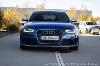 Audi RS4 RS4  331KW A/T / FINANCO 2013