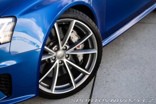 Audi RS4 RS4  331KW A/T / FINANCO 2013