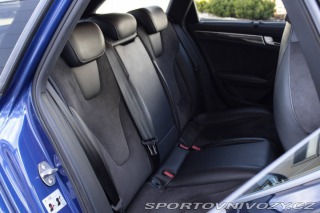 Audi RS4 RS4  331KW A/T / FINANCO 2013