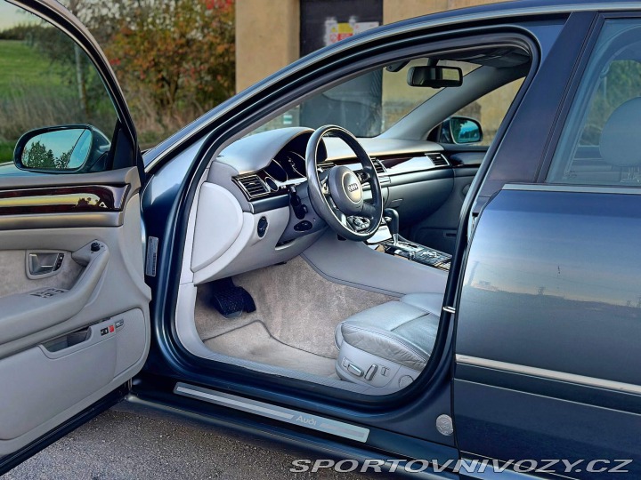 Audi Ostatní modely A8L 4.2 V8 | 97.445 km 2004