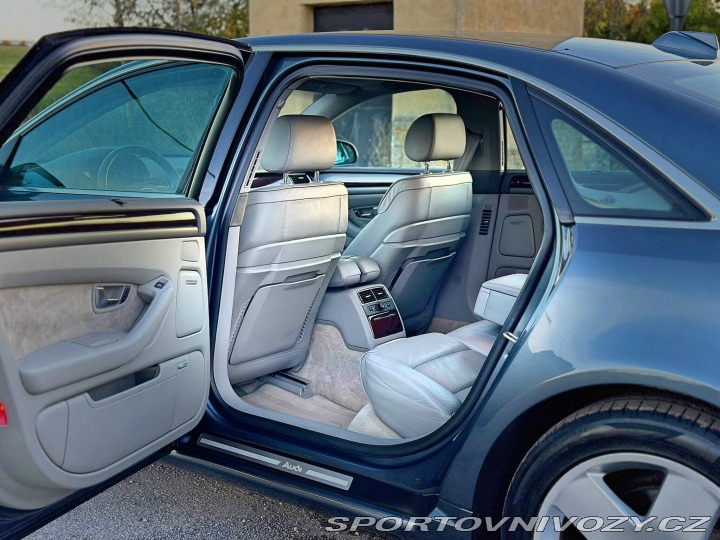Audi Ostatní modely A8L 4.2 V8 | 97.445 km 2004