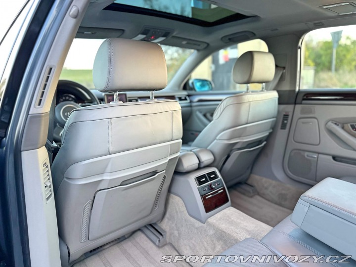 Audi Ostatní modely A8L 4.2 V8 | 97.445 km 2004