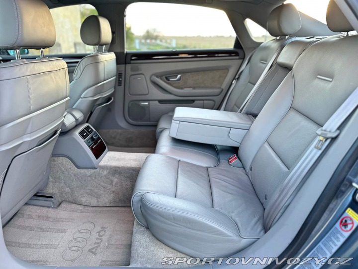 Audi Ostatní modely A8L 4.2 V8 | 97.445 km 2004