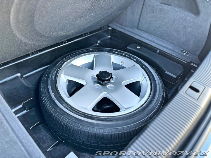 Audi Ostatní modely A8L 4.2 V8 | 97.445 km 2004